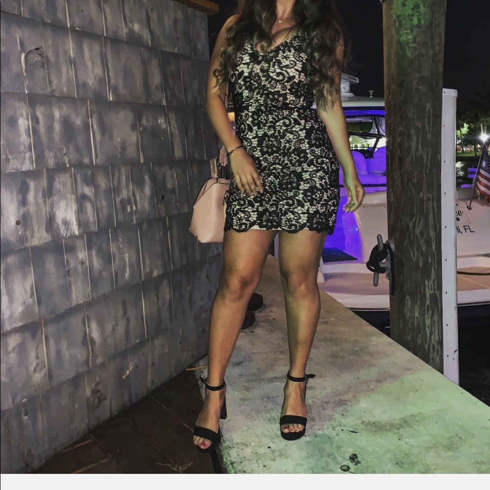 Lace Express Dress